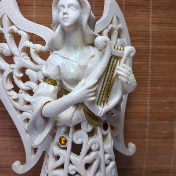 Costco LED Lighted Angel Figurine 11.5” Colour Changing Christmas Decor - Picture 6 of 17